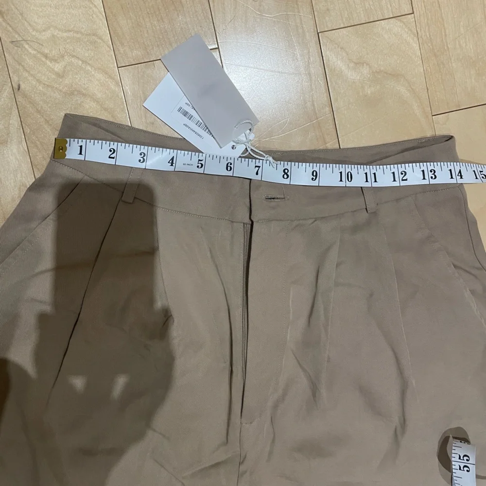 Reformation - Mason Pant in Khaki (size: 8P) NWT - Picture 8 of 14
